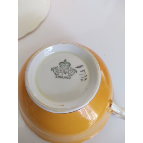 Vintage Aynsley Bone China Widemouth Teacup and Saucer Morning glory 1950's - Picture 10 of 11